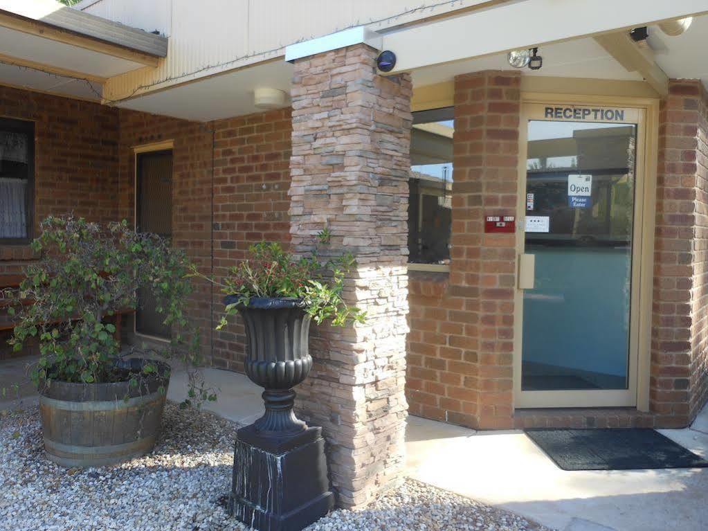 Bogong Moth Motel Mount Beauty Exterior foto
